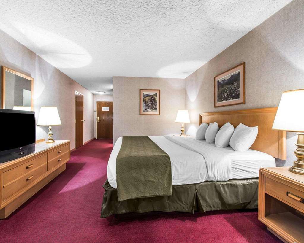 Hotel Quality & Canon